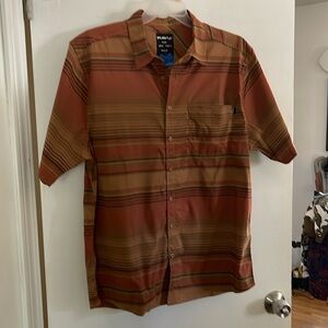 Kavu button up